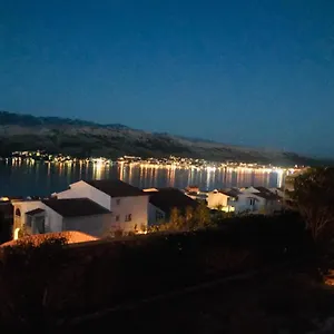 https://apartman-branko-pag-island.hotelinzadar.com